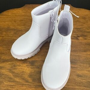 Kids Lavender Ankle Boots